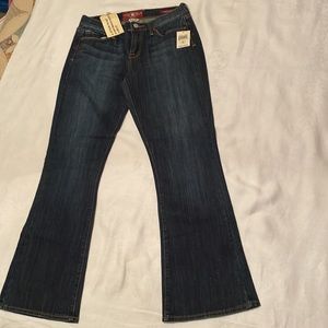 Lucky Brand women’s Sofia Boot cut jeans, size 8/29 (ankle), dark denim. NWT.